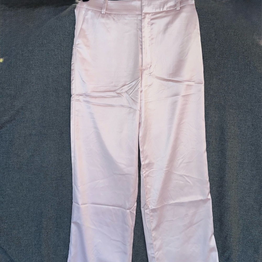Carbon38 Satin Straight Leg Pant in Blush Size M